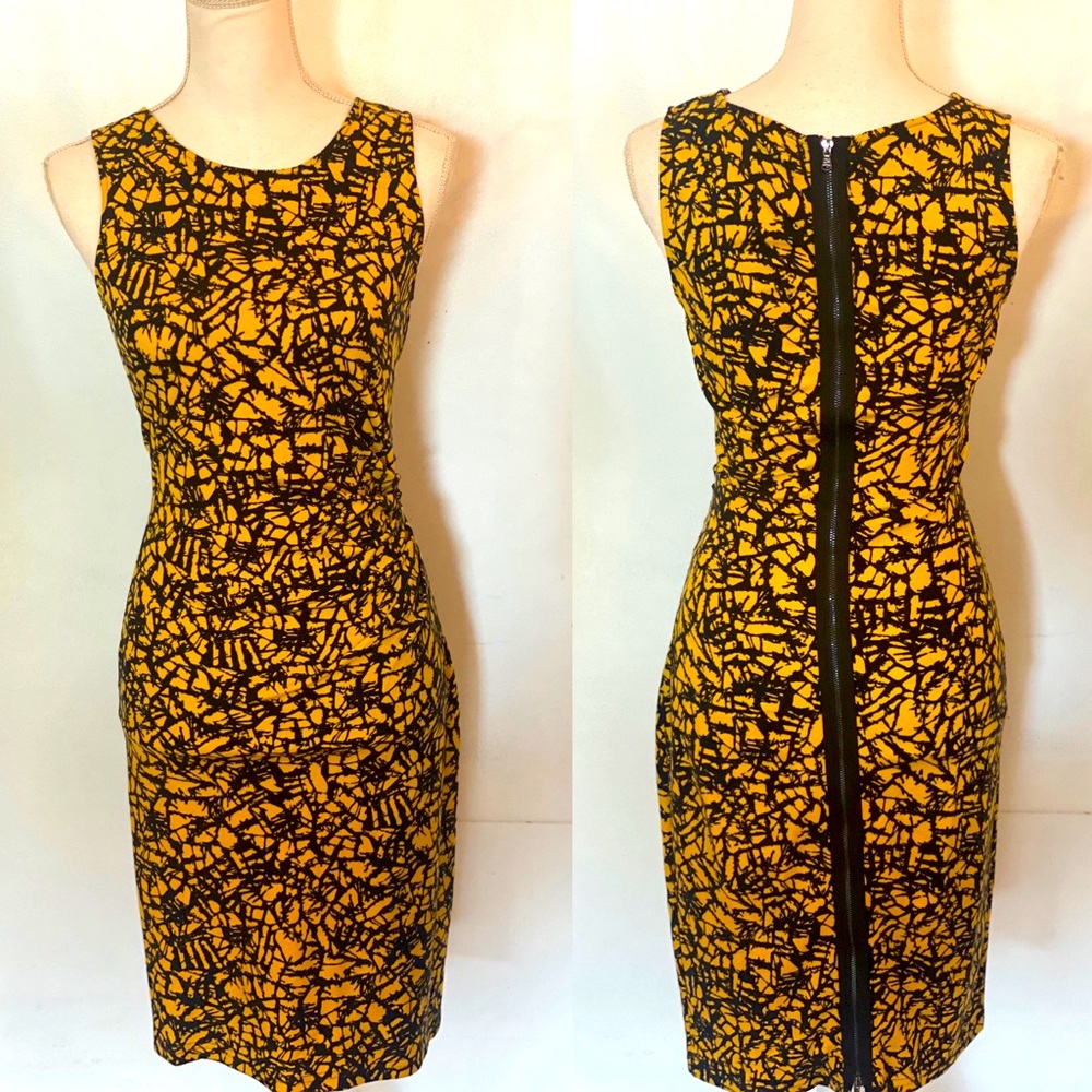 Kenneth Cole zipper back fitted dress